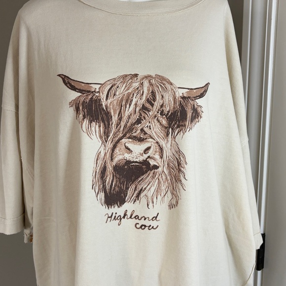 Free People Highland cow We The Free Farm Friends Tee Shirt Cream Sz L NEW - Picture 5 of 14